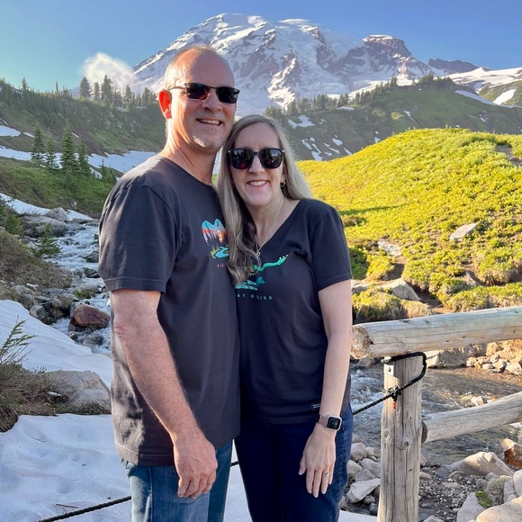 Meet your Posher, Melissa - Picture 3 of 3